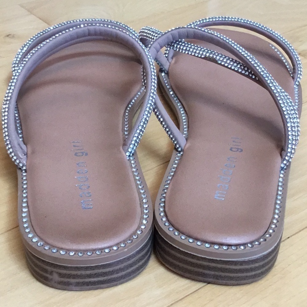 MADDEN girl starle slide on sandals with diamond like bling. Women’s size 6.5 - Picture 6 of 16